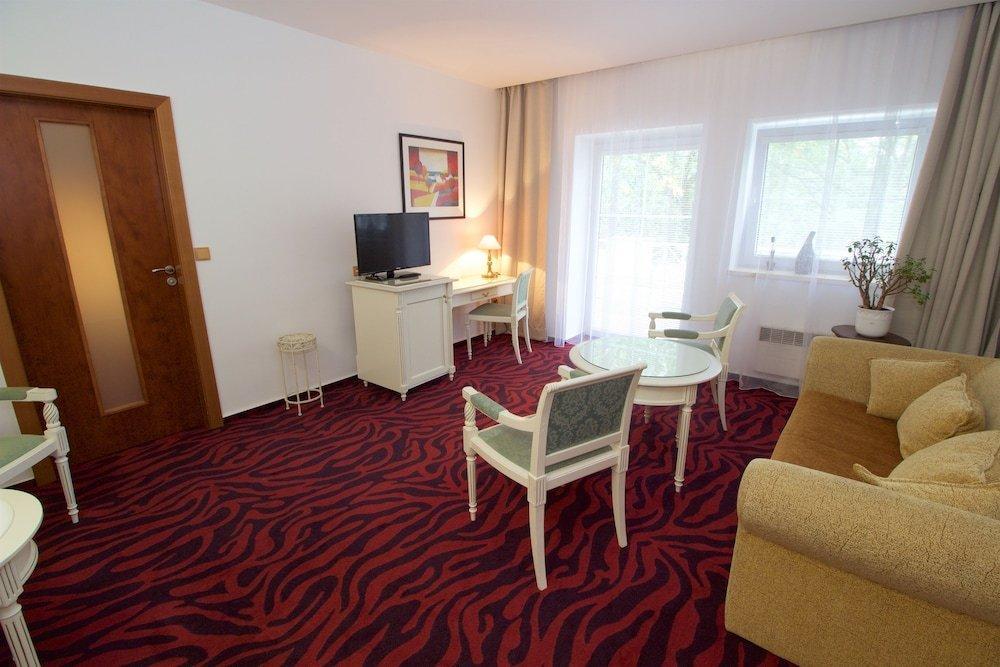 Hotel Galant Lednice Luaran gambar