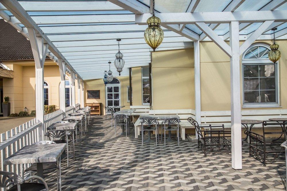 Hotel Galant Lednice Luaran gambar